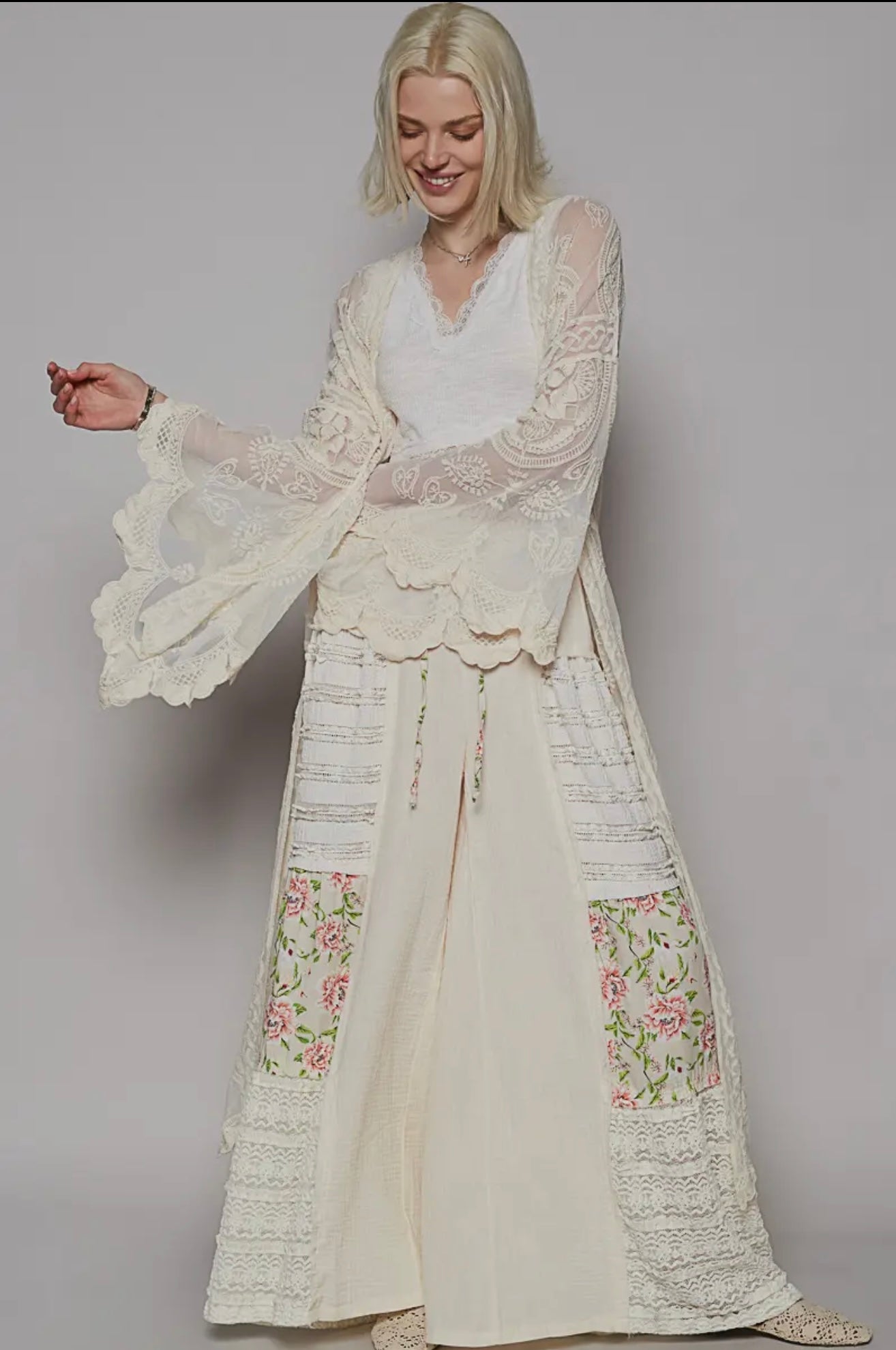 Long Sleeve Lace Open Kimono