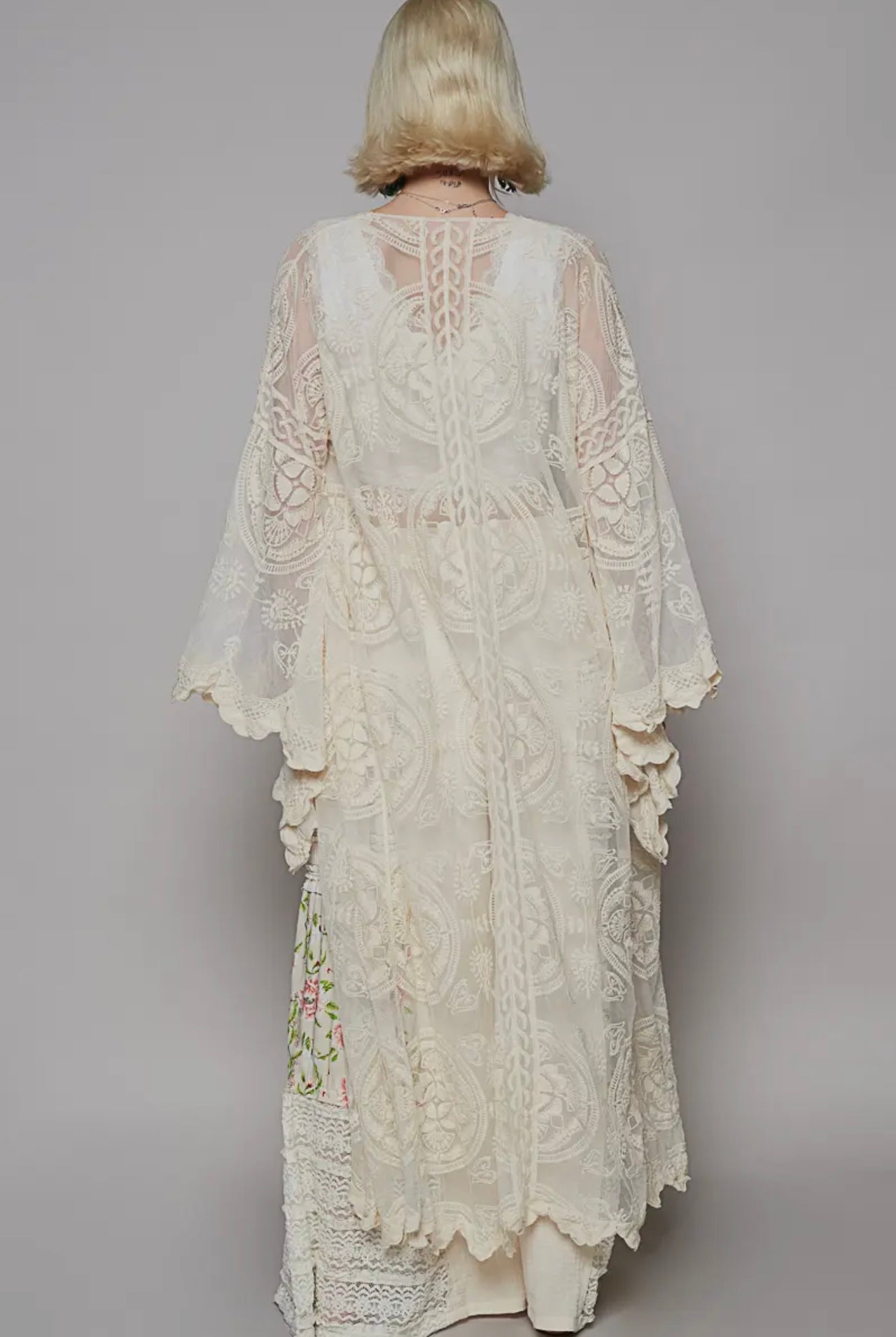 Long Sleeve Lace Open Kimono