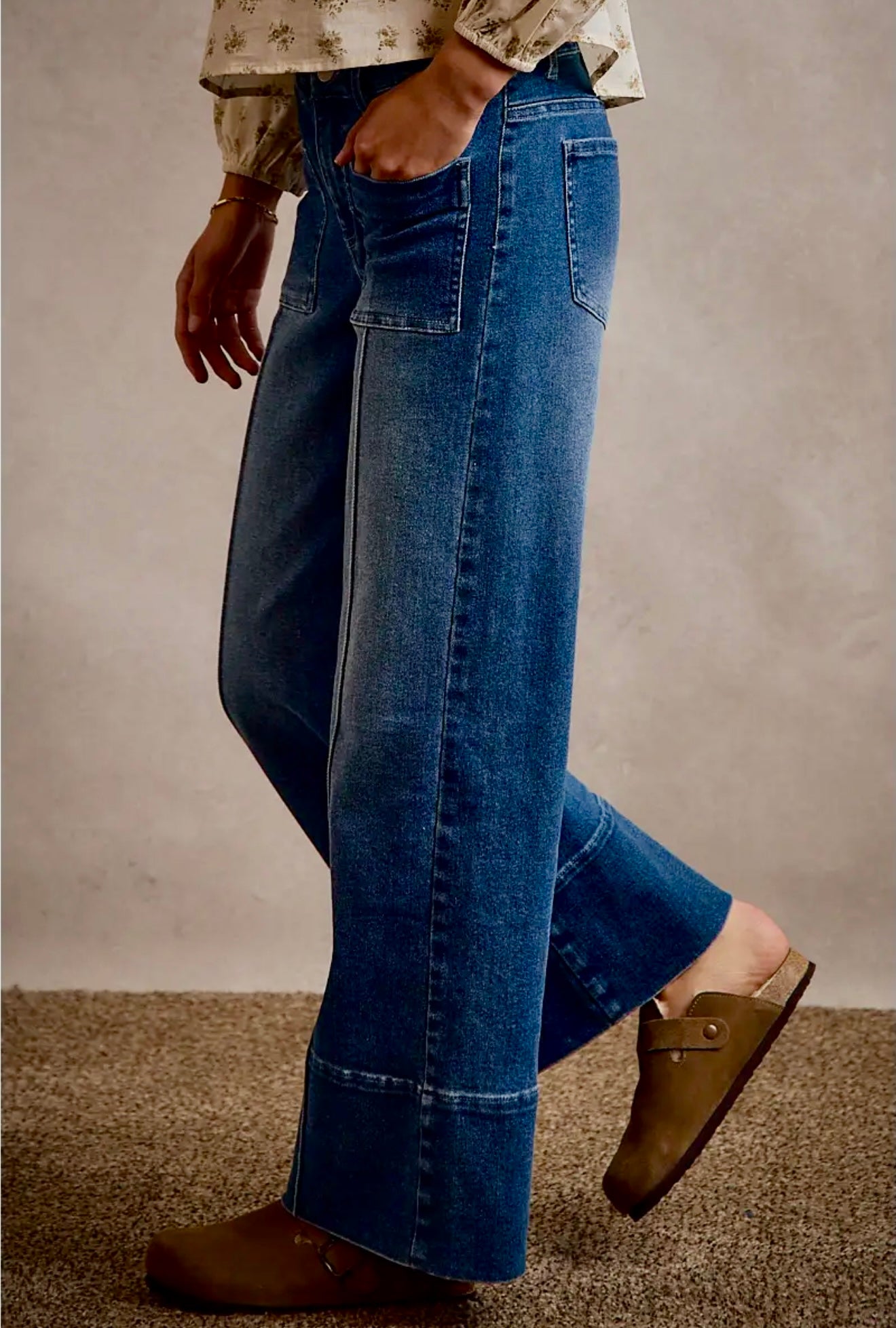 Mid Rise Jeans