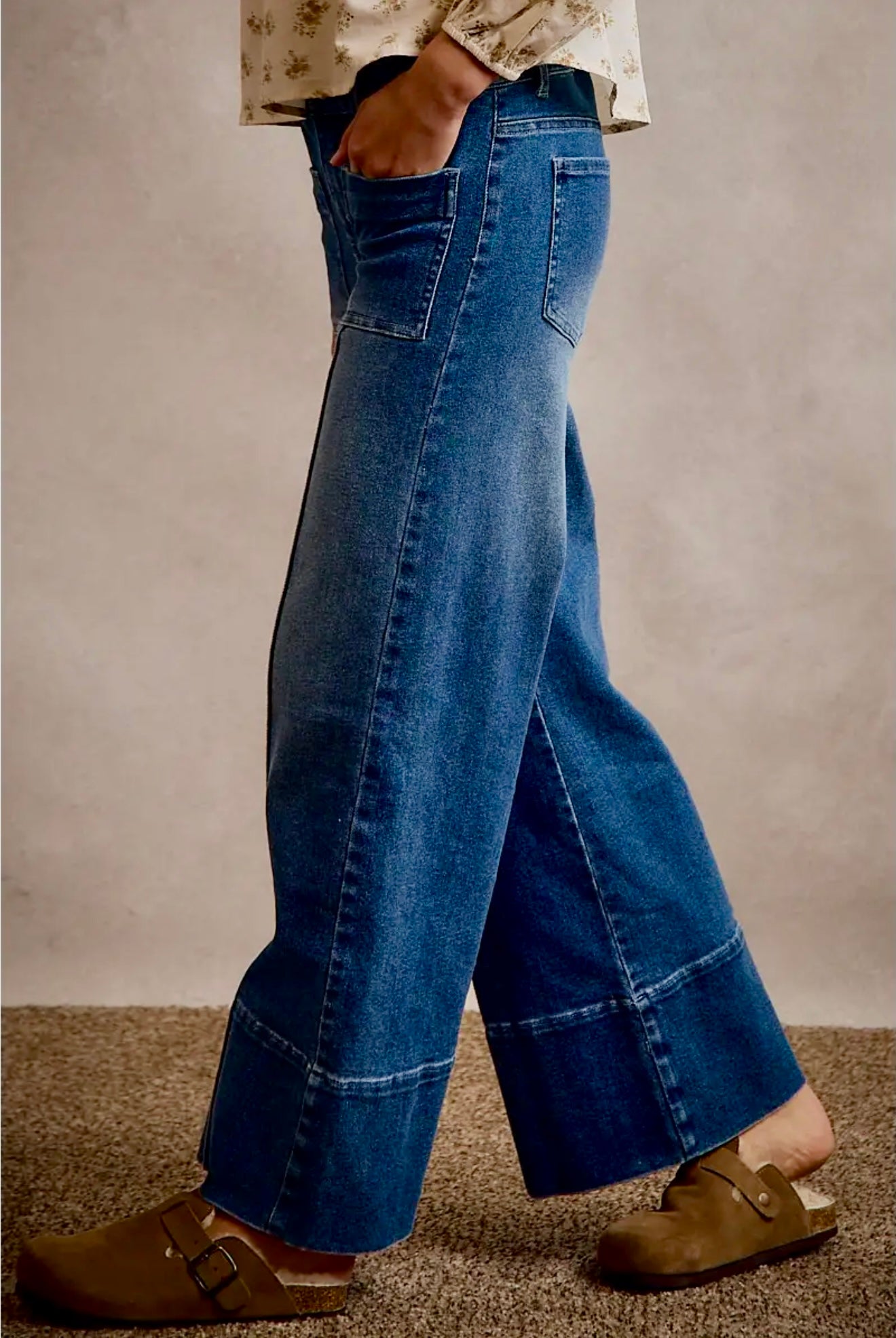 Mid Rise Jeans